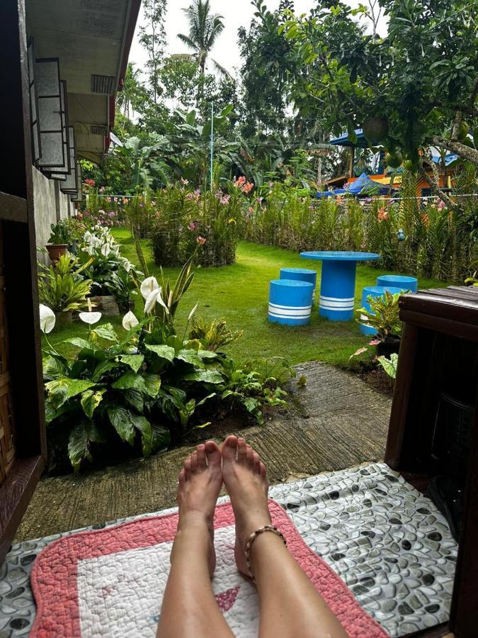 Lhoyjean Garden Hostel Batuan Eksteriør billede