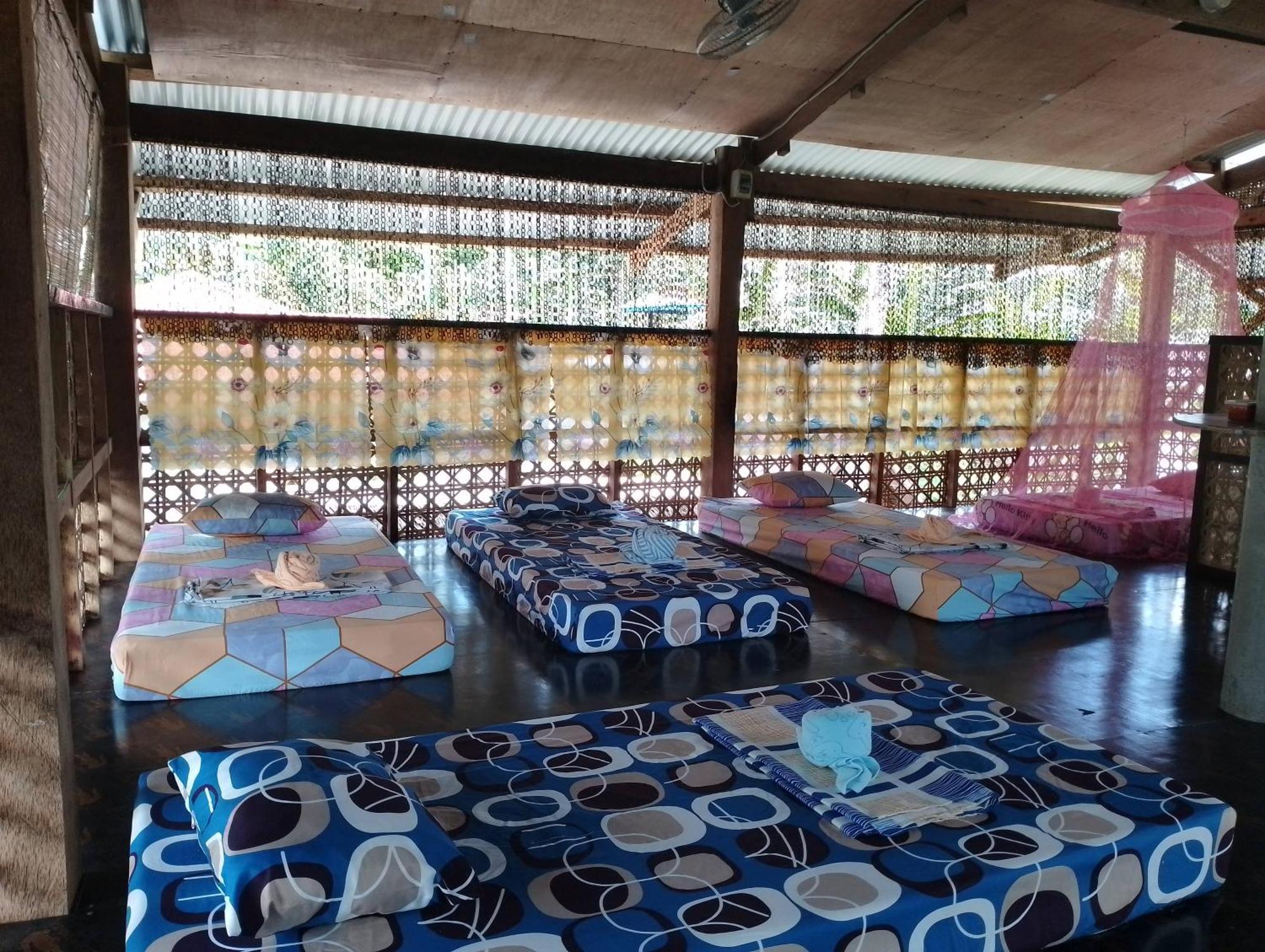 Lhoyjean Garden Hostel Batuan Eksteriør billede